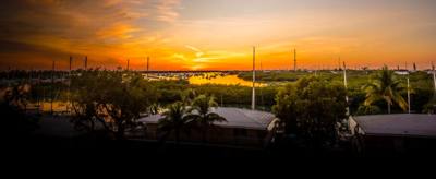 Skipjack Resort & Marina