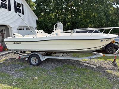 2000 Angler 18