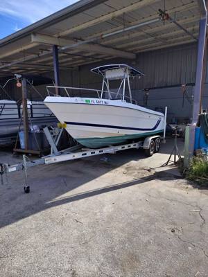2005 Cobia 21