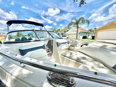 2010 Monterey boat 214 FS