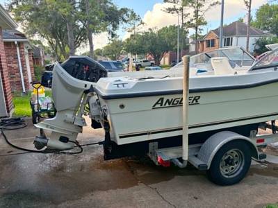 2007 Angler Boat for Sale