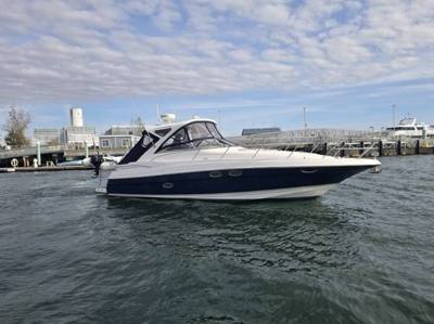 Regal Express sports Cruiser yacht 38'