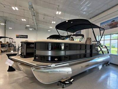 2026 Bentley 243 Navigators & Swingbacks
