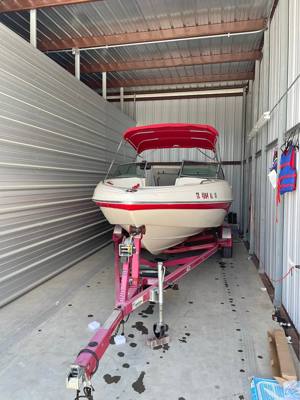 2004 Rinker Captiva liberty edition
