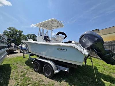 2026 Sea Hunt Ultra 219