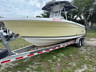2004 Robalo R260