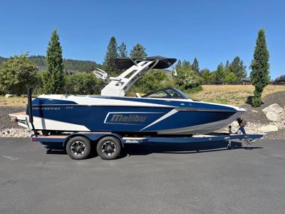 2018 Malibu Wakesetter 23’ LSV