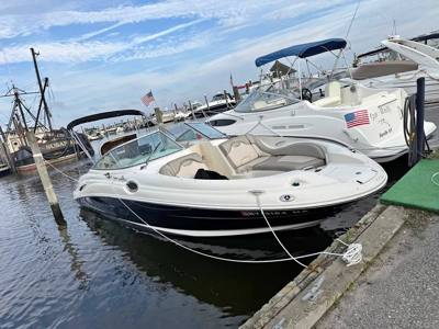 2005 Sea Ray 270 Sundeck