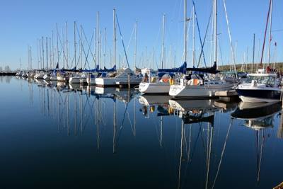 Pike's Bay Marina