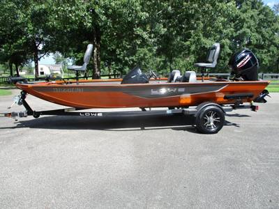 2022 Lowe 178C Stinger, Big Boat! Many Options, Only 134 Hrs! Mercury 60hp Four Stroke, Excellent!