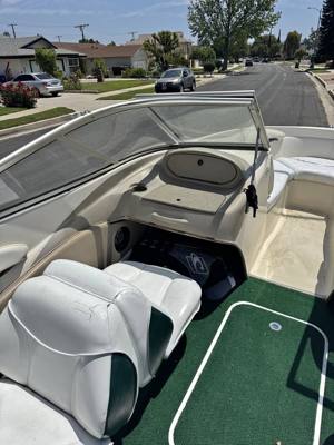 2002 Bayliner 215 capri