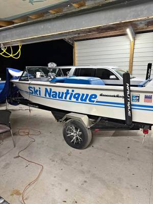 1979 ski natique correct craft