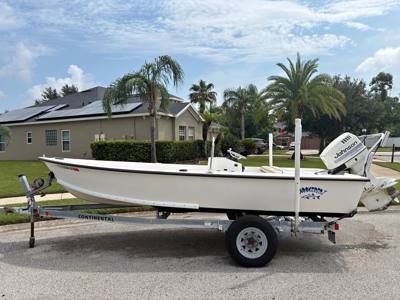1998 17’2 Fiberglass baul Fiberglass Haul