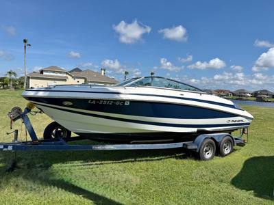 2004 Regal Cuddy 22.5