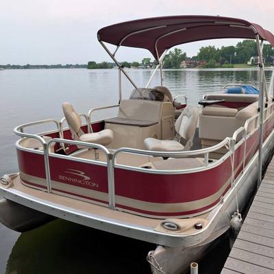 2012 Bennington 24s PONTOON BOAT