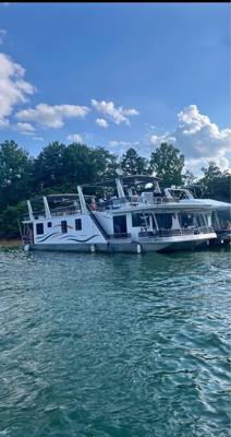 18’x73’ HouseBoat Norris Lake
