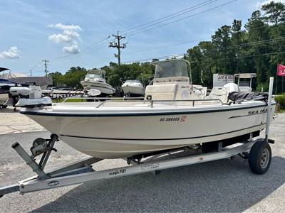 2004 Sea hunt 172 triton