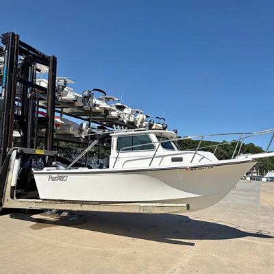 2017 Parker Boats 2120 Sport Cabin