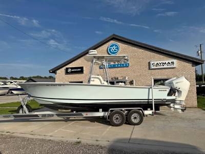 2002 SilverHawk 240 center console 2022-refit