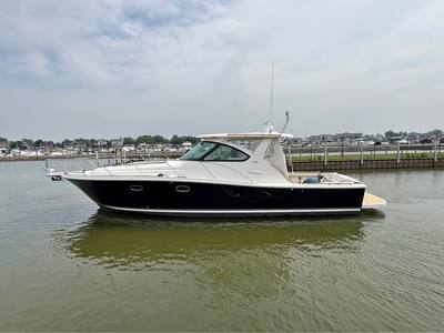2016 Tiara 39 Coronet