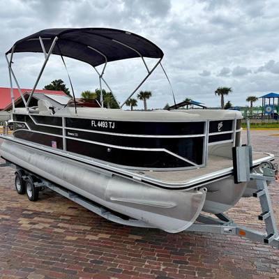 2023 CYPRESS CAY NEW MERCURY 150 WARRANTY 232 SEABREEZE