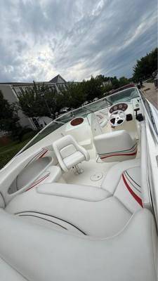 2002 Watercraft 23f