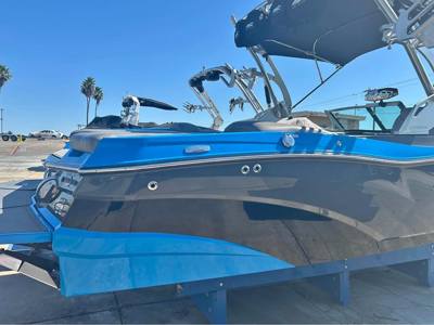 2017 Mastercraft XT23