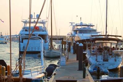 Bowen's Wharf Marina