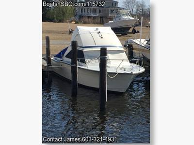 1972 Chris Craft Commander 28 Sport Express — 28ft