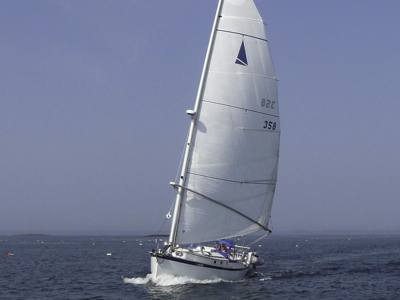 30' Hinterhoeller Nonsuch