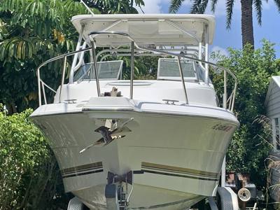 2004 Wellcraft 250 Coastal