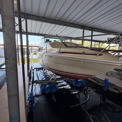 FOR SALE: 22.5' Sea Ray Sundowner.