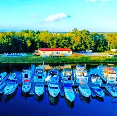 Appomattox Boat Harbor
