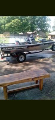 2014 Tracker Boat 16' Aluminum 16, 000.00 OBO