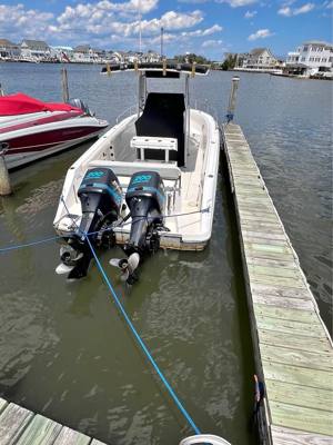 1999 Robalo 2620