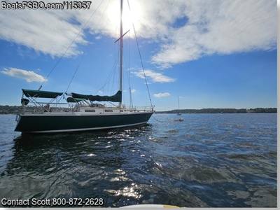 1981 Seafarer Sloop — 37ft