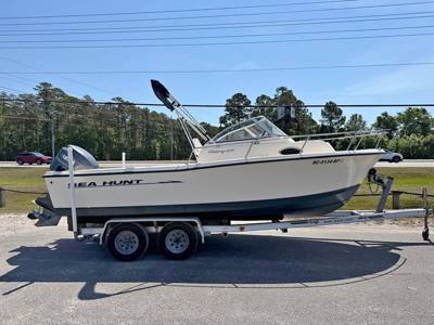 2003 Sea hunt Victory 215