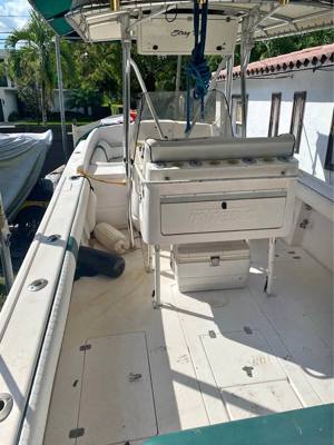 32 Ft Intrepid