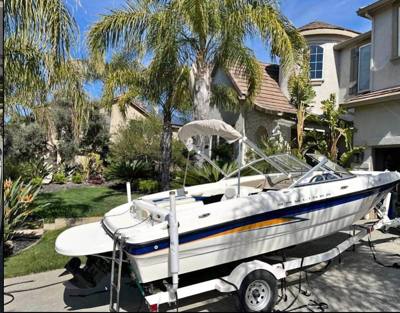 2004 Bayliner 185 bowrider