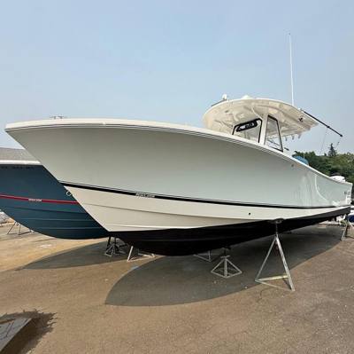 2023 Regulator 31