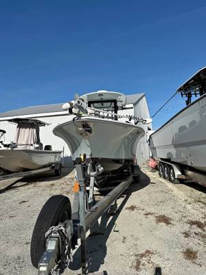 2018 Sea Hunt Gamefish 27 FS