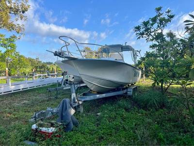 25 Ana Capri Diesel Volvo Penta Turbo Engine