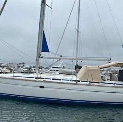 2000 42' Bavaria Cruising Sloop Cruiser