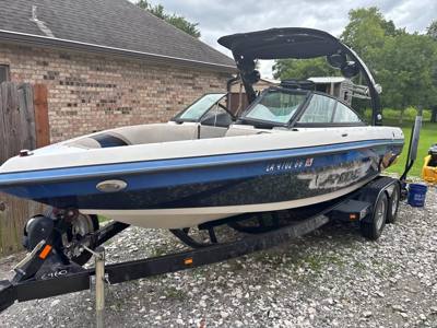 2006 Malibu V-Ride Boat