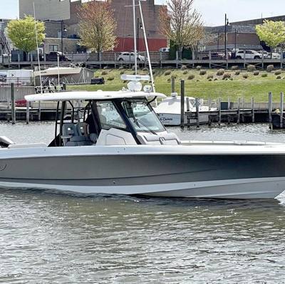 2025 Boston Whaler 360 outrage