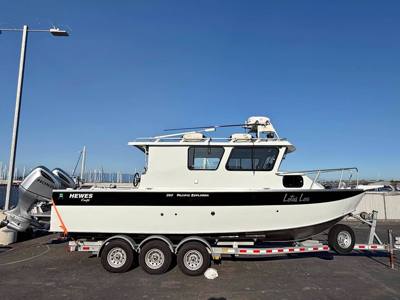 2018 HewesCraft 260 Pacific Explorer
