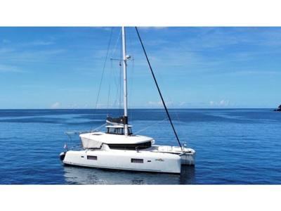 42' Lagoon 42 3 Cabin Owners Version