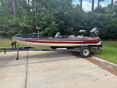 1993 Ranger 374V Bass Boat – 150HP Johnson FastStrike – Ready to Fish