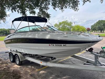 2006 Crownline 240