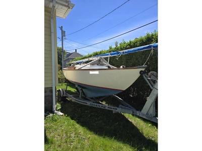 18.5' Cape Dory Typhoon